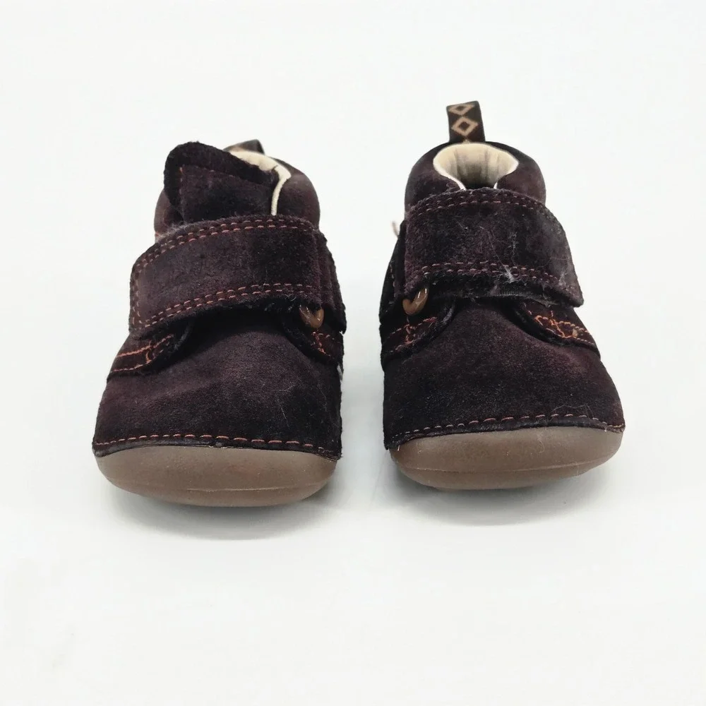 Clarks First Shoes Brown Suede Wide Width Toddler Boys Boots Sneakers 3W EUC
